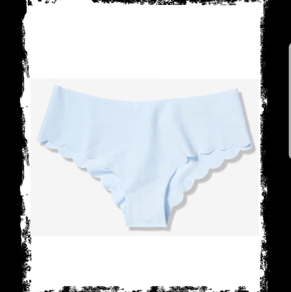 Pink by VS Scallop No Show Cheekster Panties